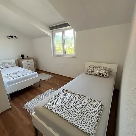 Majic Guest house Kastela