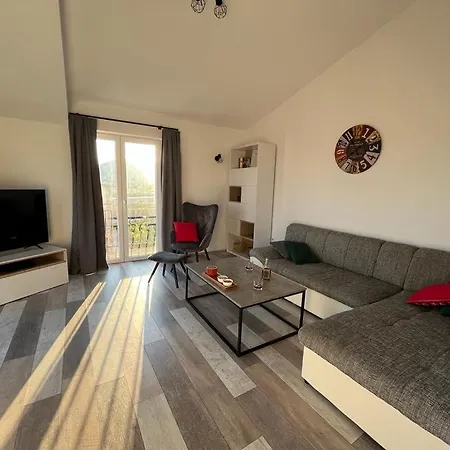 Majic Guest house *