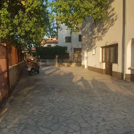 Konukevi Majic Kastela